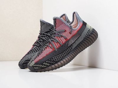 Лот: 17097068. Фото: 1. Кроссовки Adidas Yeezy 350 Boost... Кеды, кроссовки, слипоны