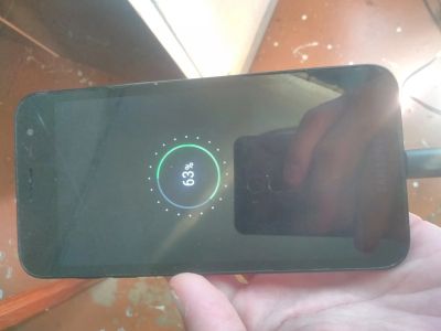 Лот: 25515547. Фото: 1. Смартфон Samsung j2 core. Смартфоны
