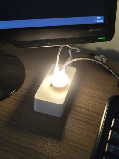 Лот: 25409812. Фото: 1. Светильник USB. Настольные лампы и светильники