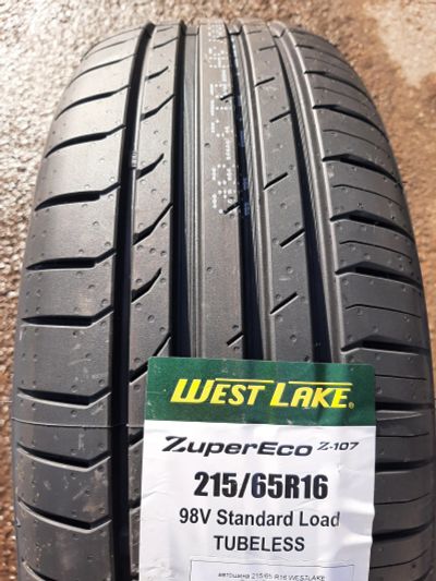 Лот: 20042045. Фото: 1. 215/65 R16 98V Westlake Zuper... Шины
