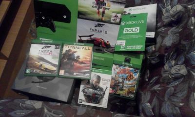 Лот: 7144918. Фото: 1. Xbox one Срочно!!! Обмен на iphone... Игровые приставки, консоли