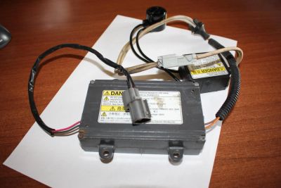 Лот: 4075413. Фото: 1. Блок розжига + патрон для лампы... Оптика и освещение