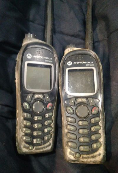 Лот: 15768611. Фото: 1. Рации Motorola MTH800. Рации, радиостанции