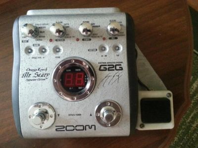 Лот: 5088366. Фото: 1. Гитарный процессор ZOOM G2G. Гитарные эффекты и комбоусилители