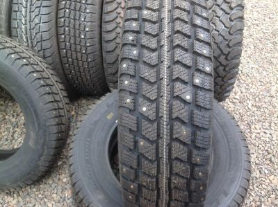 Лот: 8033439. Фото: 1. 215 65r15C Viatti Vettore Inverno... Шины