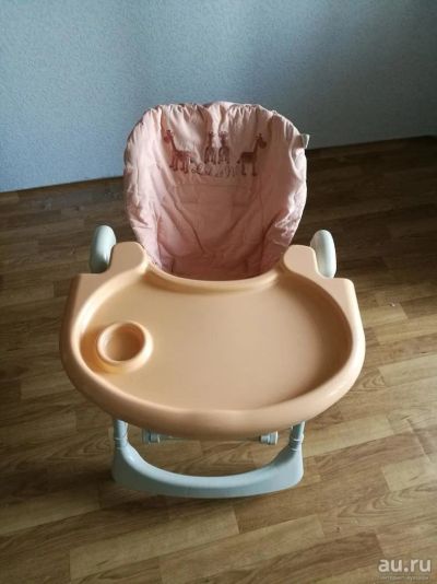 Лот: 9590255. Фото: 1. Стульчик Happy Baby Kevin. Стульчики для кормления