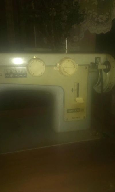 Лот: 7330326. Фото: 1. Швейная машинка чайка 3. Швейная, вязальная