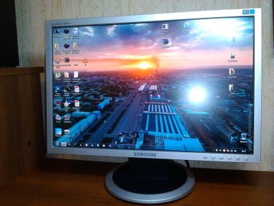 Лот: 4619390. Фото: 1. 19" ЖК Монитор Samsung 940NW регулируется... ЖК-мониторы