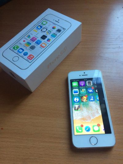 Лот: 12567594. Фото: 1. IPhone 5s 16gb. Смартфоны