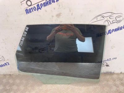 Лот: 25558586. Фото: 1. стекло боковое Opel Astra P10. Другое (автозапчасти)