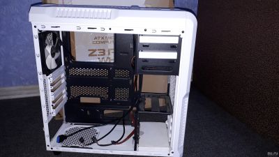 Лот: 13789615. Фото: 1. Zalman Z3 Plus White. Корпуса, блоки питания