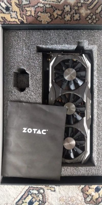 Лот: 18569201. Фото: 1. GTX 1070 ti ZOTAC AMP Extreme. Видеокарты