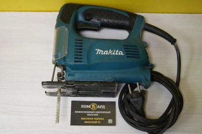 Лот: 10641149. Фото: 1. Продам лобзик Makita 4327! Цвет... Электроинструмент