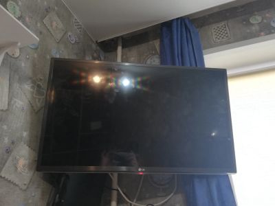 Лот: 17514663. Фото: 1. Телевизор LG 32LF653V 32 дюйма. Телевизоры