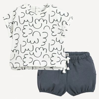 Лот: 24889722. Фото: 1. Комплект из футболки и шорт LaRedoute. Полки, стеллажи, этажерки