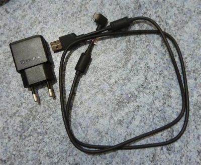 Лот: 2391941. Фото: 1. Оригинальное зарядное MicroUSB. Зарядные устройства, блоки питания, адаптеры сетевые для смартфонов