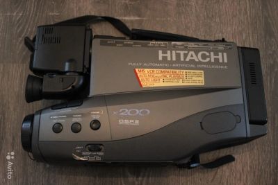 Лот: 16056806. Фото: 1. Hitachi VHS video camera recorder... Видеозаписи, фильмы