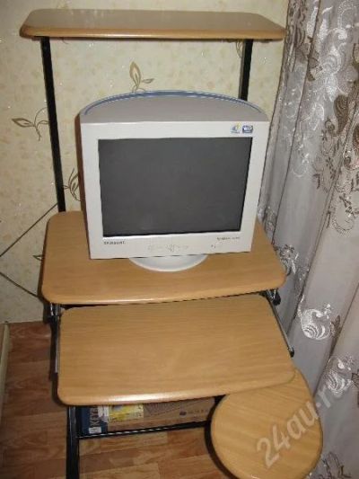 Лот: 190033. Фото: 1. комп+стол С2800/865/512/hdd120... Компьютеры в сборе