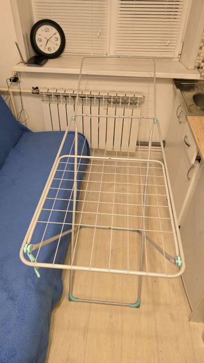 Лот: 25898568. Фото: 1. Сушилка для белья складная, напольная. Сушилки для белья, прищепки