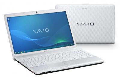 Лот: 3865457. Фото: 1. Ноутбук 15.5" SONY VAIO VPC-EH2L1R... Ноутбуки