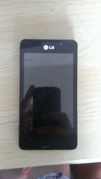 Лот: 5465136. Фото: 1. LG P725 обмен на предложеное. Смартфоны
