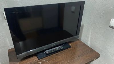 Лот: 19917569. Фото: 1. Телевизор sony kdl-32ex402. Телевизоры