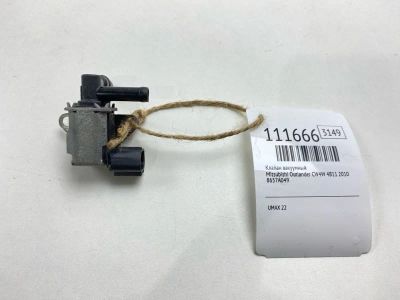 Лот: 25352324. Фото: 1. Клапан вакуумный Mitsubishi Outlander... Двигатель и элементы двигателя