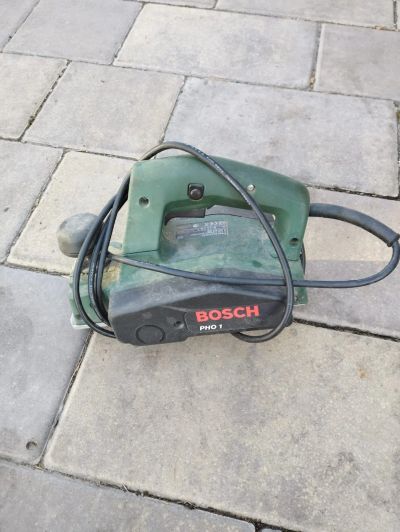 Лот: 24308802. Фото: 1. Рубанок Bosch PHO 1 [550 Вт, 18000... Электроинструмент