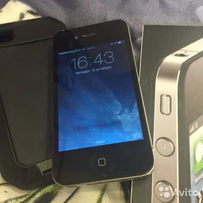 Лот: 8298326. Фото: 1. iPhone 4 black. Смартфоны
