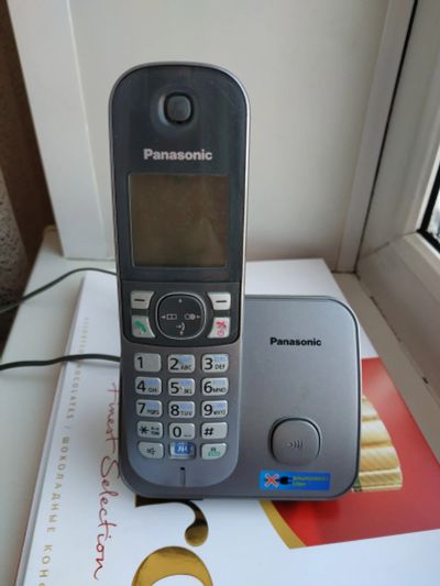 Лот: 12650656. Фото: 1. Panasonic KX-TG6811RUM. DECT и радиотелефоны