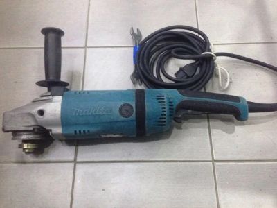 Лот: 6470955. Фото: 1. Болгарка Makita GA7030s. Электроинструмент