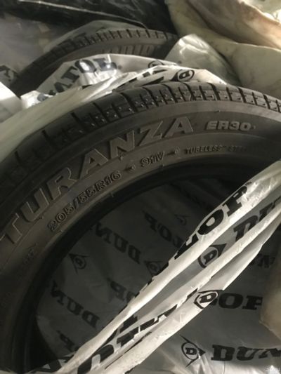 Лот: 13562949. Фото: 1. Шины резина Bridgestone Turanza... Шины