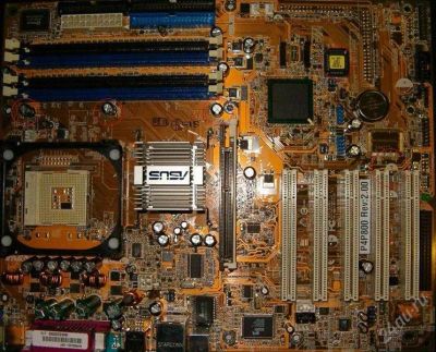 Лот: 783806. Фото: 1. Материнская плата Asus P4P800... Материнские платы