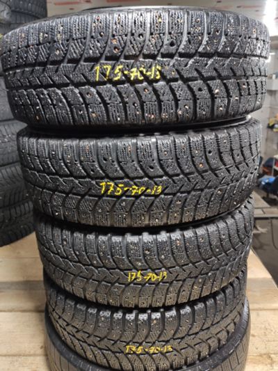 Лот: 15844466. Фото: 1. 175/70 R13 bridgestone ice cruise... Шины