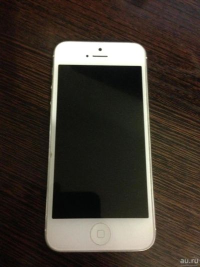 Лот: 8328877. Фото: 1. Iphone 5 white 16gb. Смартфоны