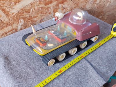 Лот: 24401982. Фото: 1. машинка Лунаход,пластик,электрический... Игрушки
