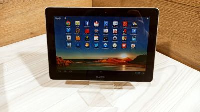 Лот: 20230002. Фото: 1. Планшет Huawei MediaPad 10 FHD... Планшеты