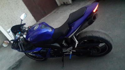Лот: 4095704. Фото: 1. Yamaha R1, это то, от чего писаются... Мотоциклы