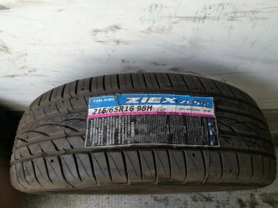 Лот: 11394793. Фото: 1. Автошина R 16 215/65 98H Falken... Шины