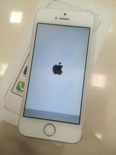 Лот: 10629160. Фото: 1. Apple iPhone 5S 16GB (дефект экрана... Смартфоны