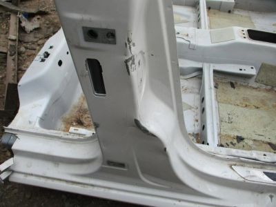 Лот: 11772540. Фото: 1. Стойка кузова правая средняя Volkswagen... Кузов