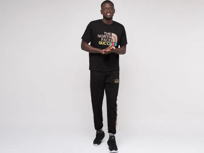 Лот: 18066025. Фото: 1. Спортивный костюм The North Face. Спортивные костюмы