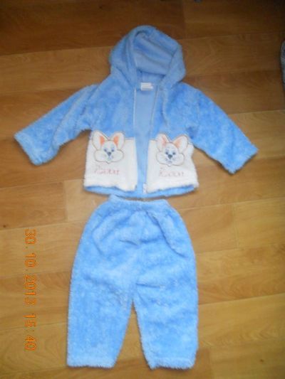 Лот: 3360479. Фото: 1. Костюмчик с ворсом. Костюмы, пиджаки, комбинезоны