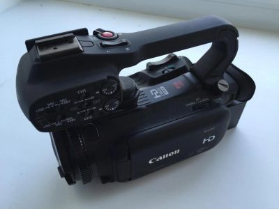 Лот: 8367137. Фото: 1. Видеокамера CANON XA20. Видеокамеры