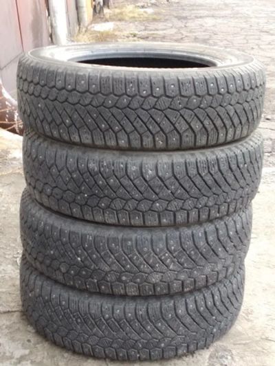 Лот: 14831140. Фото: 1. Зимние шины Continental IceContact. Шины