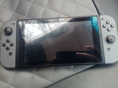 Лот: 17536180. Фото: 1. Nintendo swich на гарантии 2 ревизия. Игровые приставки, консоли