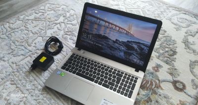 Лот: 11768841. Фото: 1. Asus x541uj i7-7500u/8gb ddr4... Ноутбуки