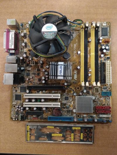 Лот: 15188434. Фото: 1. материнская плата LGA775 Asus... Комплекты запчастей