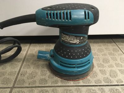 Лот: 15217550. Фото: 1. Шлифмашина Makita BO5031. Электроинструмент