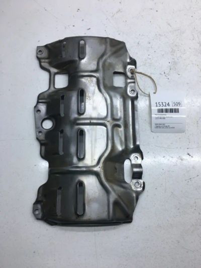 Лот: 20378870. Фото: 1. Маслоотражатель Honda Cr-V 2001... Двигатель и элементы двигателя